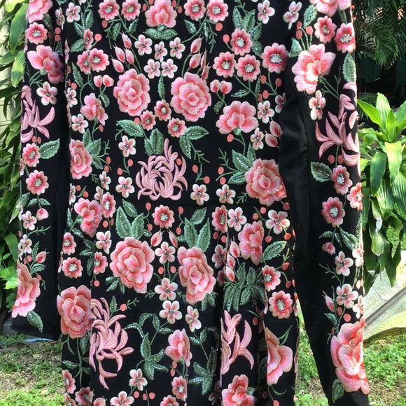 Vintage needle &thread embroidered Dress with under slip - Picture 3 of 12